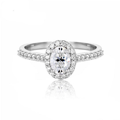 Anel Oval Slim Moissanite Cravejado - Loratta